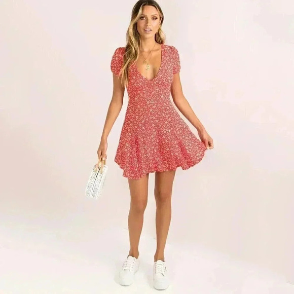 Nwt Sundae Muse Gabriella Floral Mini Dress Red Size 2 - Picture 1 of 15